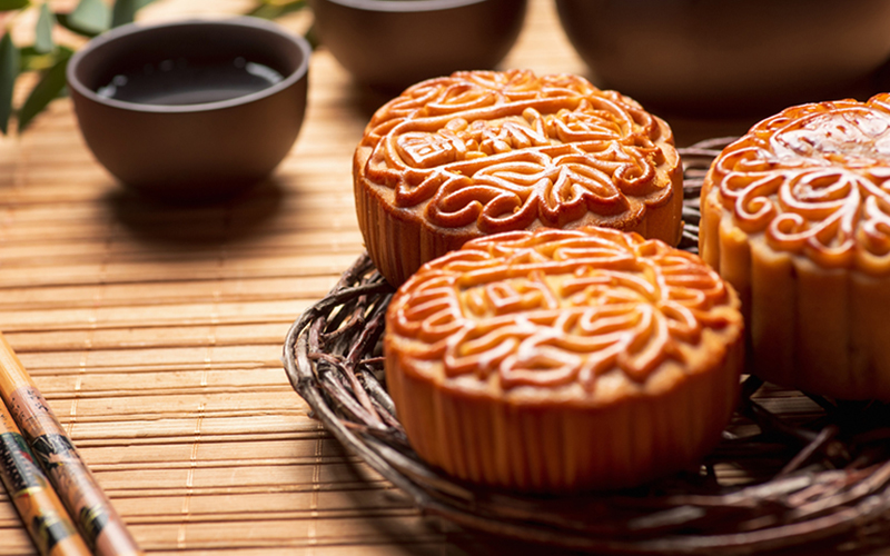 Supermarchés Kim Phat wishes you and your family a happy Mid Autumn Festival